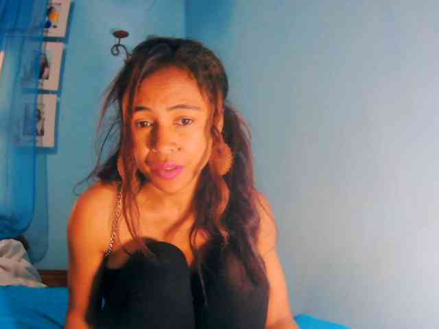 prettygirls11 webcam