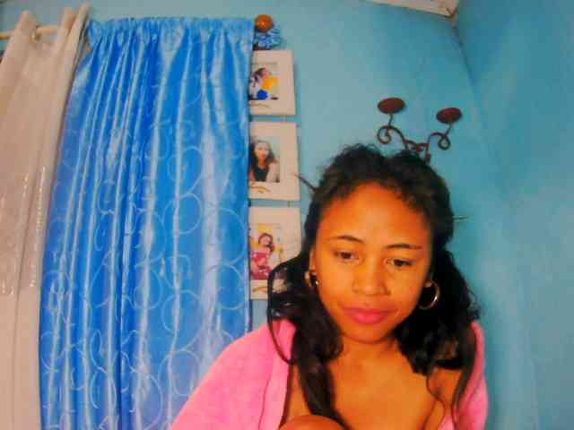 prettygirls11 webcam