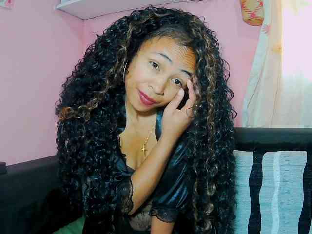 prettygirls11 webcam