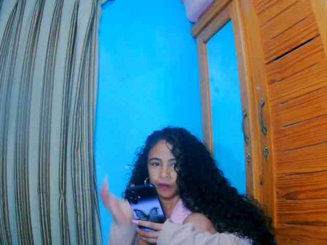 prettygirls11 webcam