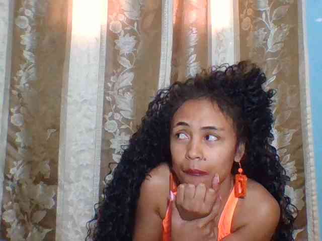 prettygirls11 webcam