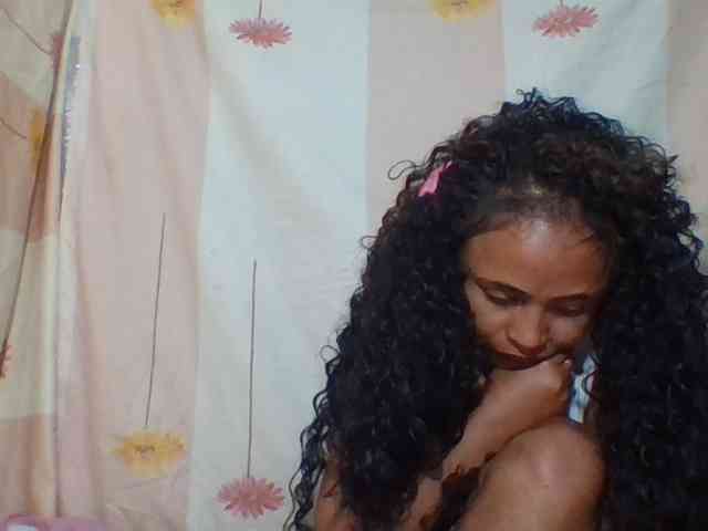 prettygirls11 webcam