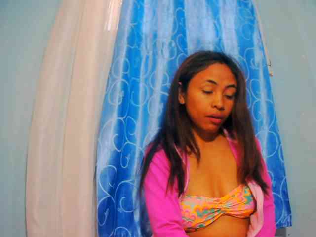 prettygirls11 webcam