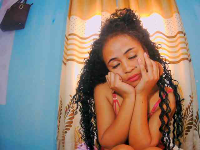 prettygirls11 webcam