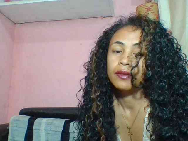 prettygirls11 webcam