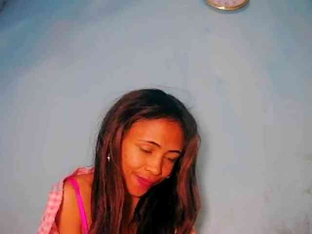 prettygirls11 webcam