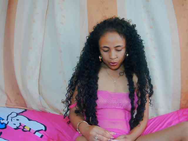 prettygirls11 webcam