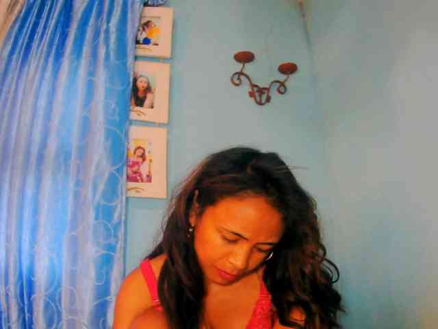 prettygirls11 webcam