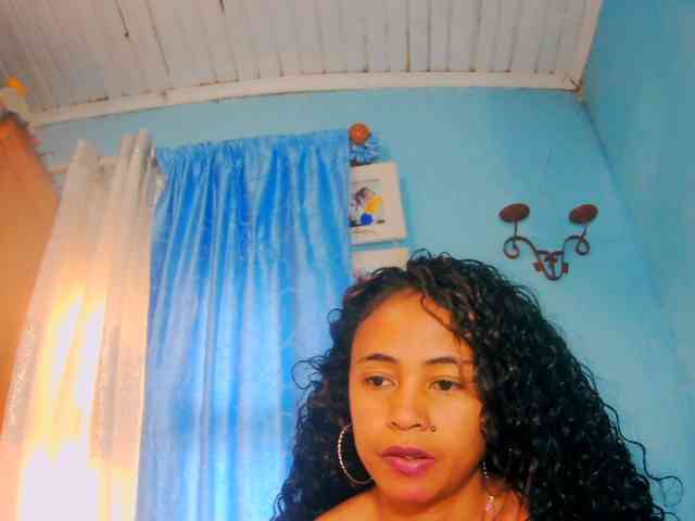 prettygirls11 webcam