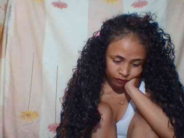 prettygirls11 webcam