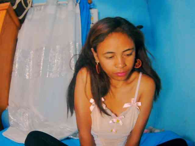 prettygirls11 webcam