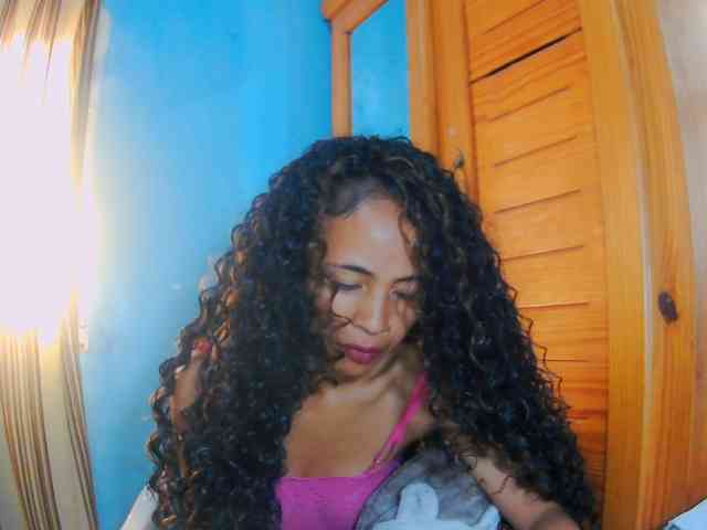 prettygirls11 webcam