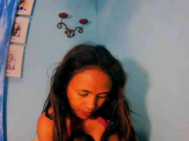 prettygirls11 webcam