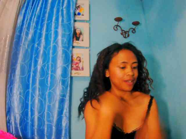 prettygirls11 webcam