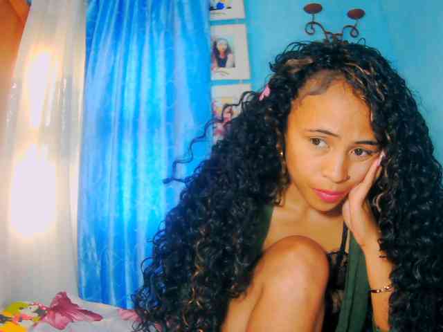 prettygirls11 webcam