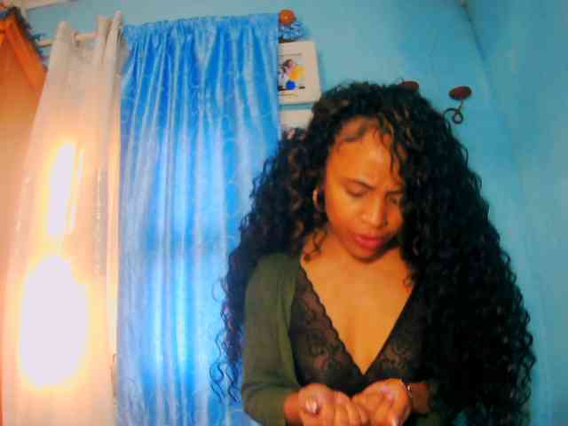 prettygirls11 webcam