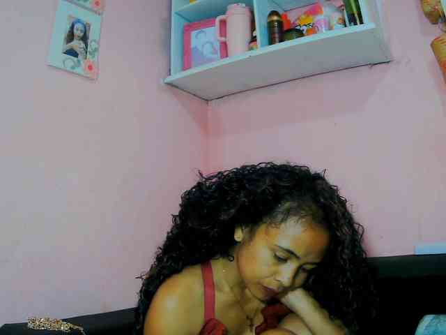 prettygirls11 webcam