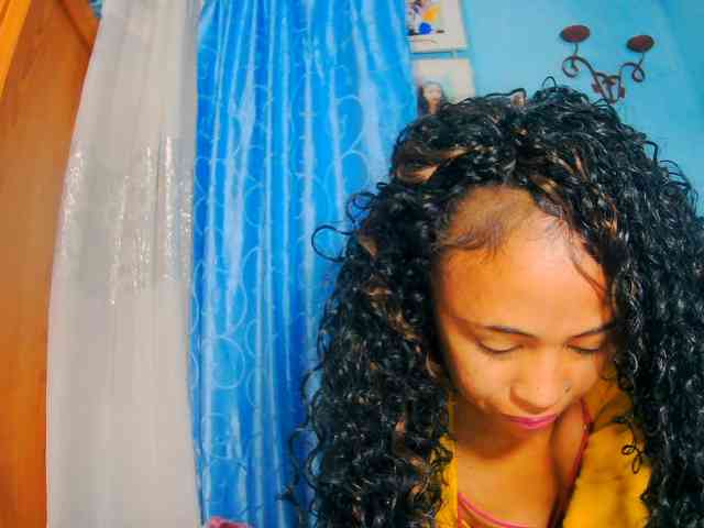 prettygirls11 webcam