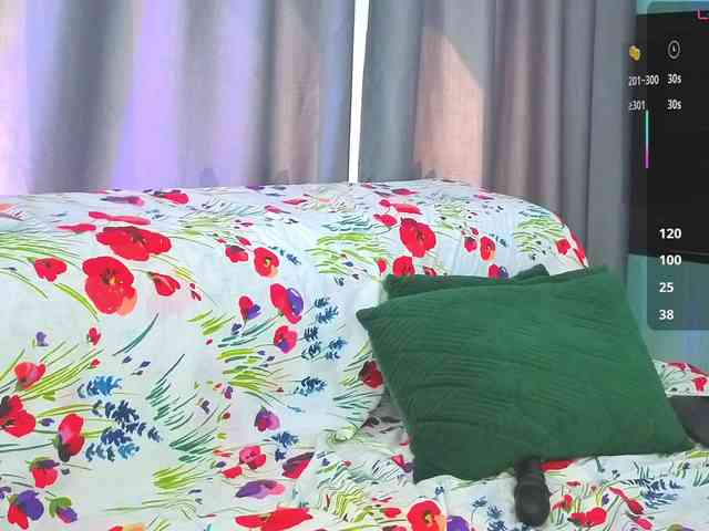 ZoeBelle webcam