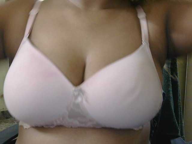 Kanika1