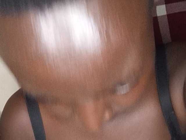 Hottiebae live webcam show
