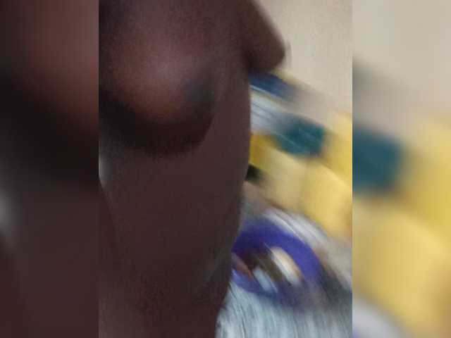 Hottiebae live cam on BongaCams