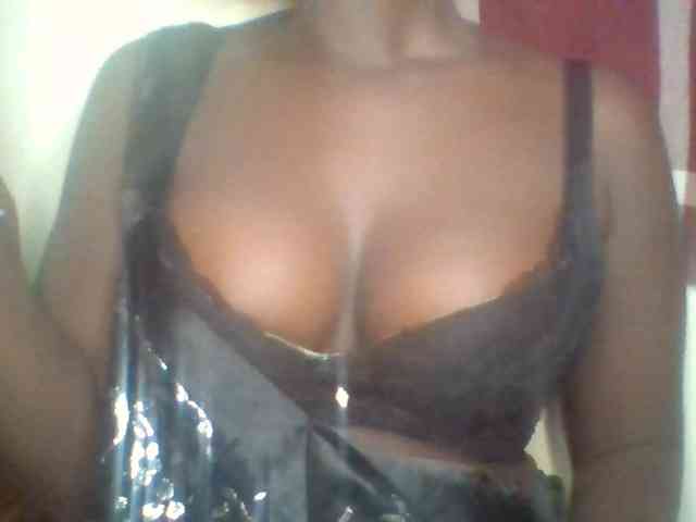 Hottiebae webcam