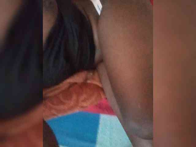 Hottiebae webcam