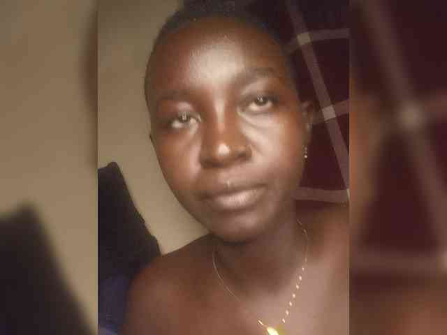 Hottiebae webcam