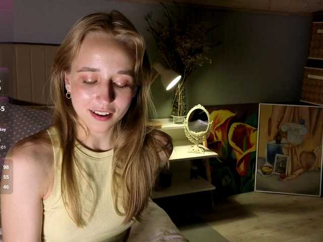 oliviakiiss live cam on BongaCams