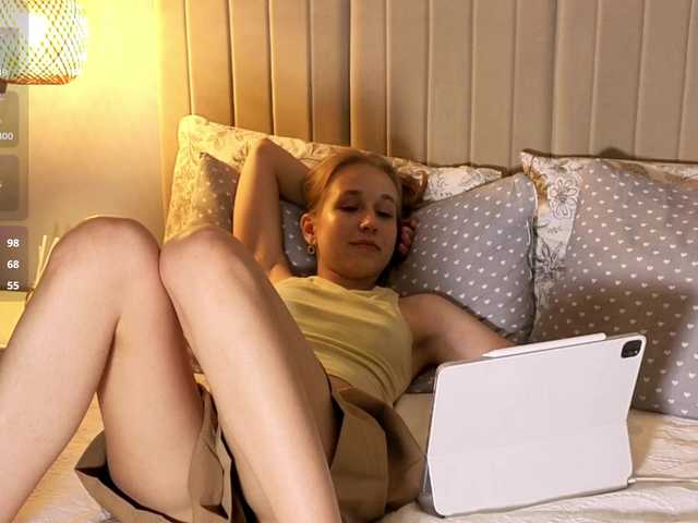 oliviakiiss live cam on BongaCams