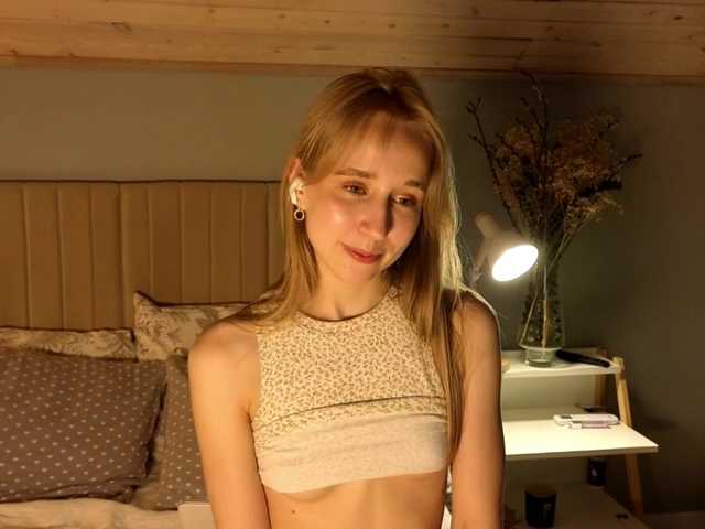 oliviakiiss live cam on BongaCams