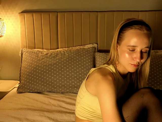 oliviakiiss live cam on BongaCams