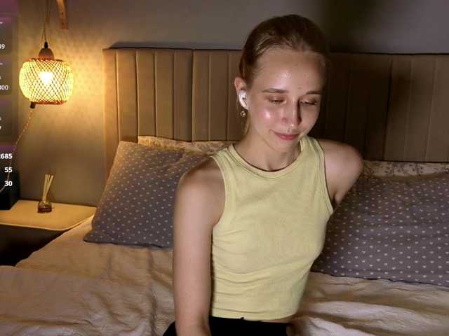 oliviakiiss live cam on BongaCams