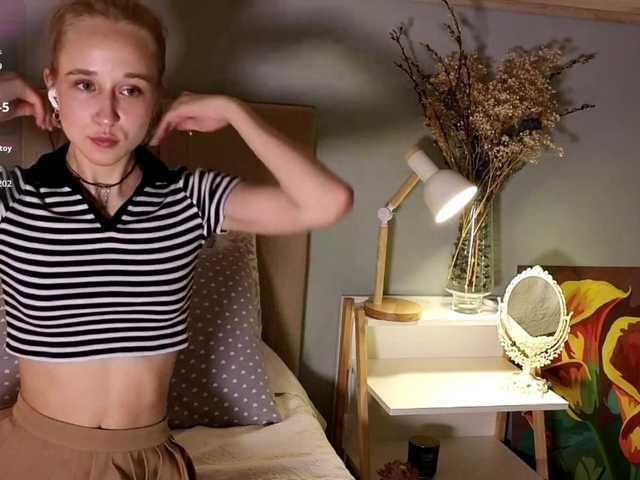 oliviakiiss live cam on BongaCams