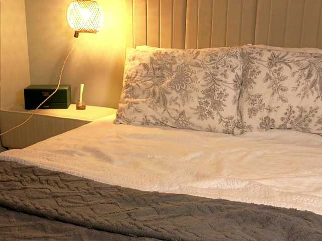 oliviakiiss live cam on BongaCams