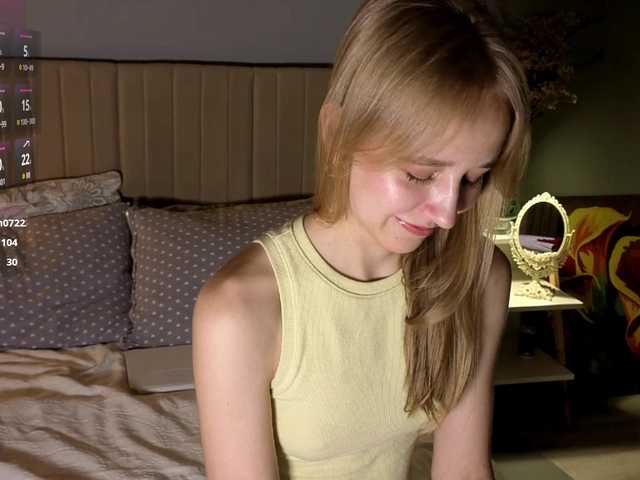 oliviakiiss live cam on BongaCams