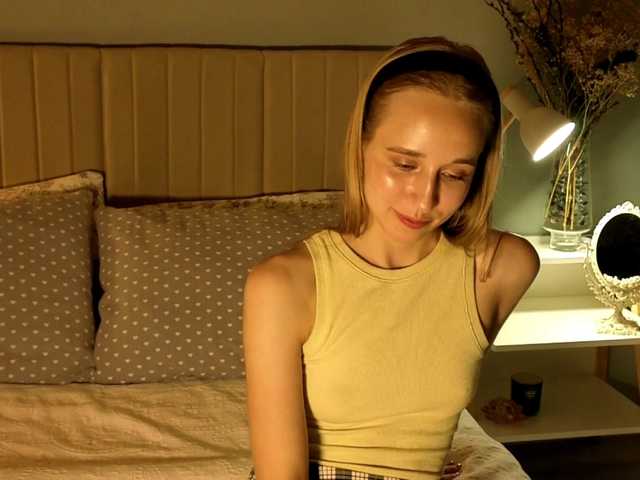 oliviakiiss live cam on BongaCams