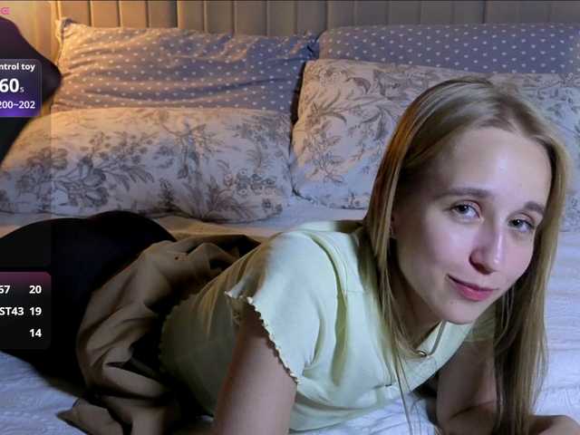 oliviakiiss live cam