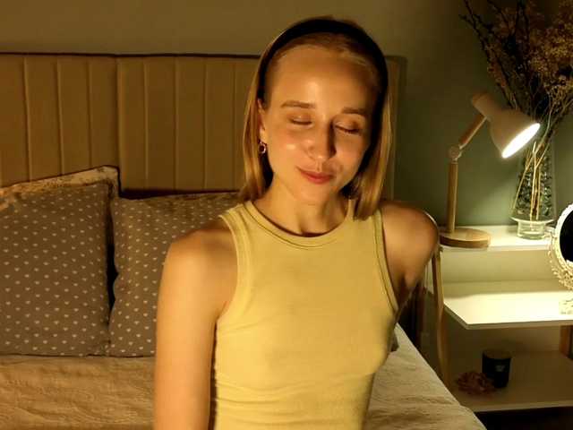 oliviakiiss live cam on BongaCams