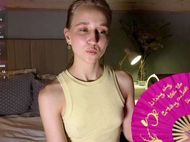 oliviakiiss live cam on BongaCams