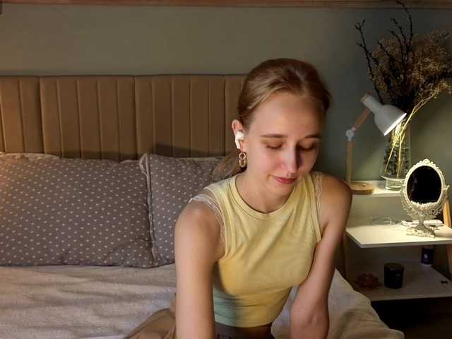 oliviakiiss live cam on BongaCams