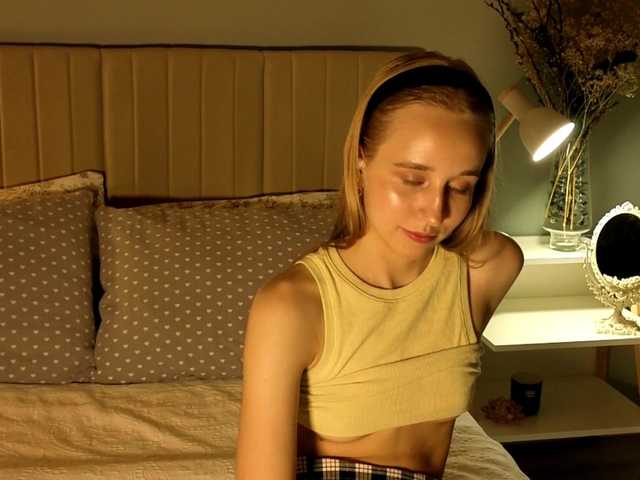 oliviakiiss live cam on BongaCams
