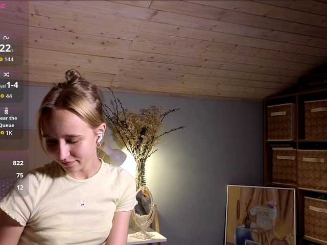 oliviakiiss live cam on BongaCams