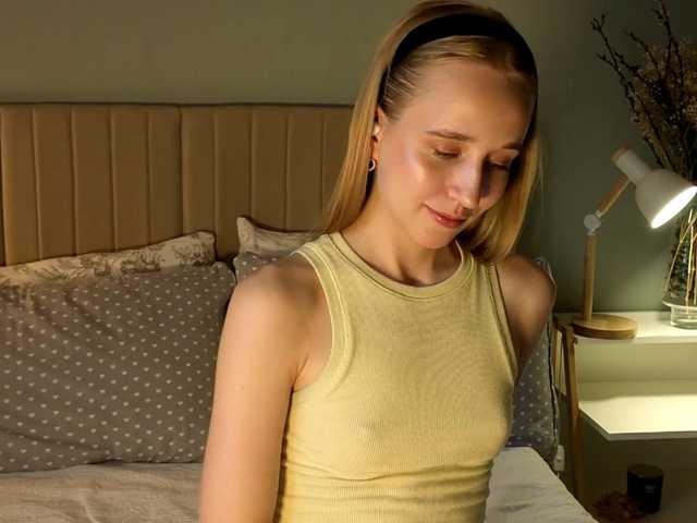 oliviakiiss live cam on BongaCams