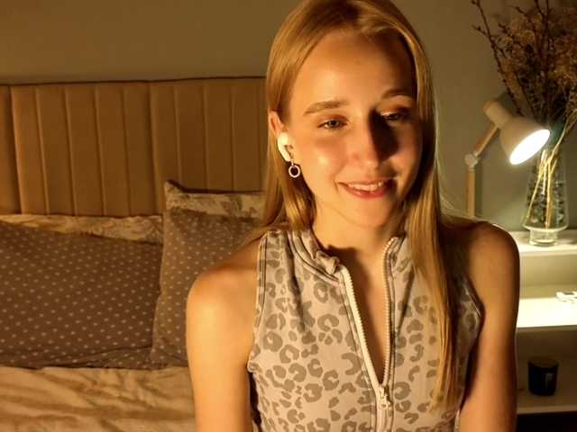 oliviakiiss live cam on BongaCams