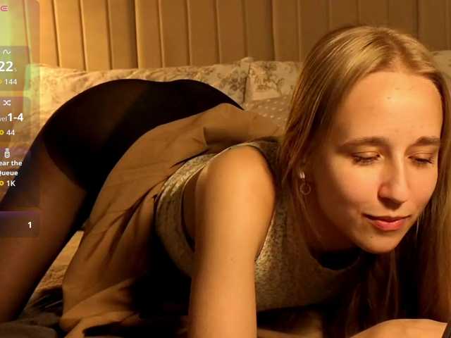 oliviakiiss live cam on BongaCams