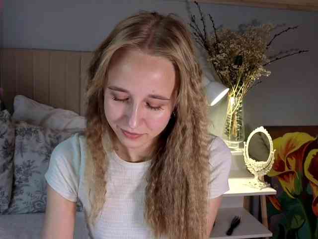 oliviakiiss webcam