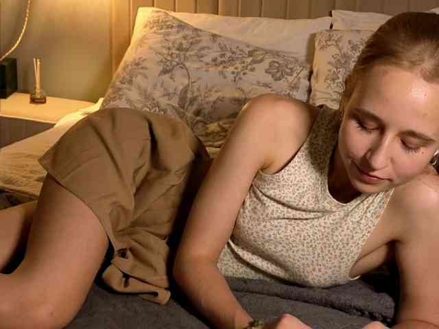 oliviakiiss Live Webcam on BongaCams