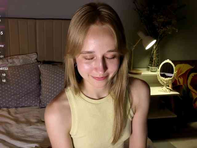 oliviakiiss webcam